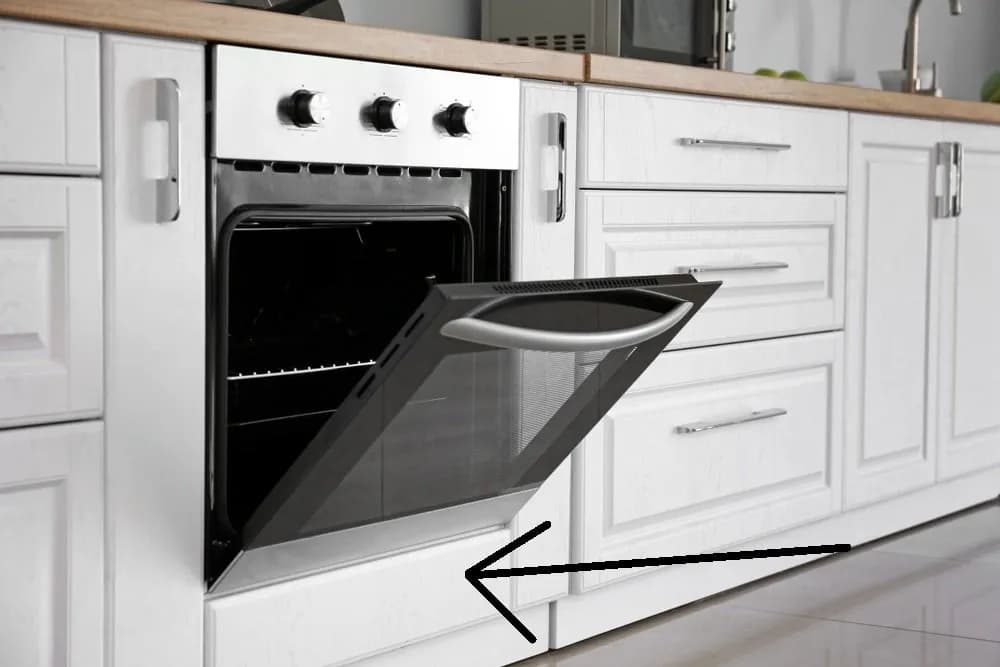 Szuflada pod piekarnikiem – jej funkcje, które mogą Cię zaskoczyć